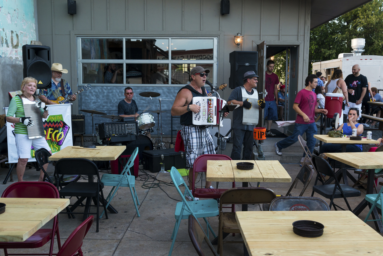 Band playing outdoors in a local bar in the city of Austin, Texas