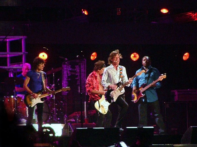 The Oxford Dictionary of Music states that the term "pop" refers to music performed by such artists as the Rolling Stones (pictured here in a 2006 performance