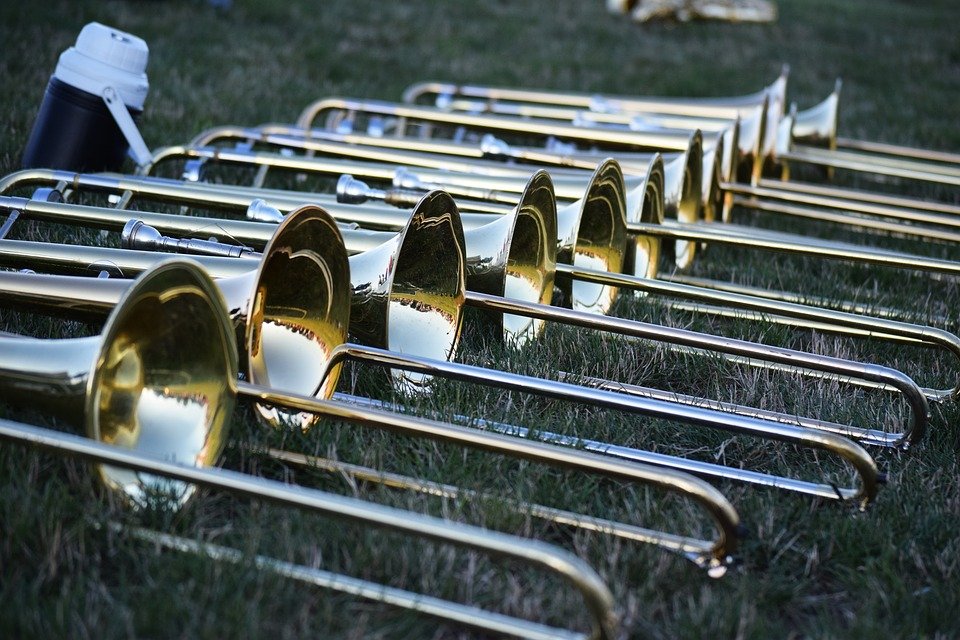 trombones with slides