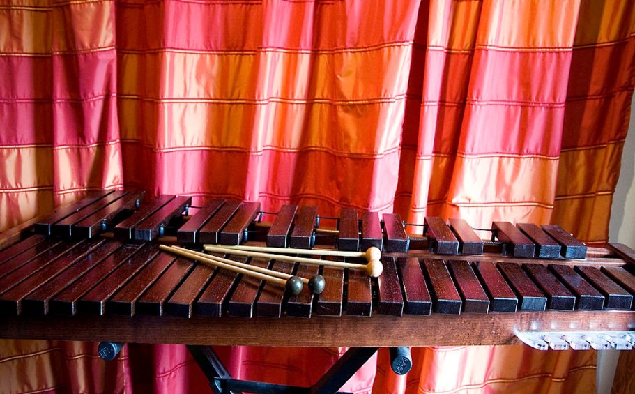 A photo of the xylophone with its mallet